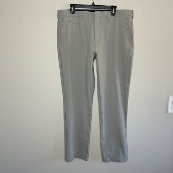 J.CREW Tech Pant Men 38 x 32 Gray 770 Straight Fit NEW Performance AW006 - Picture 1 of 12